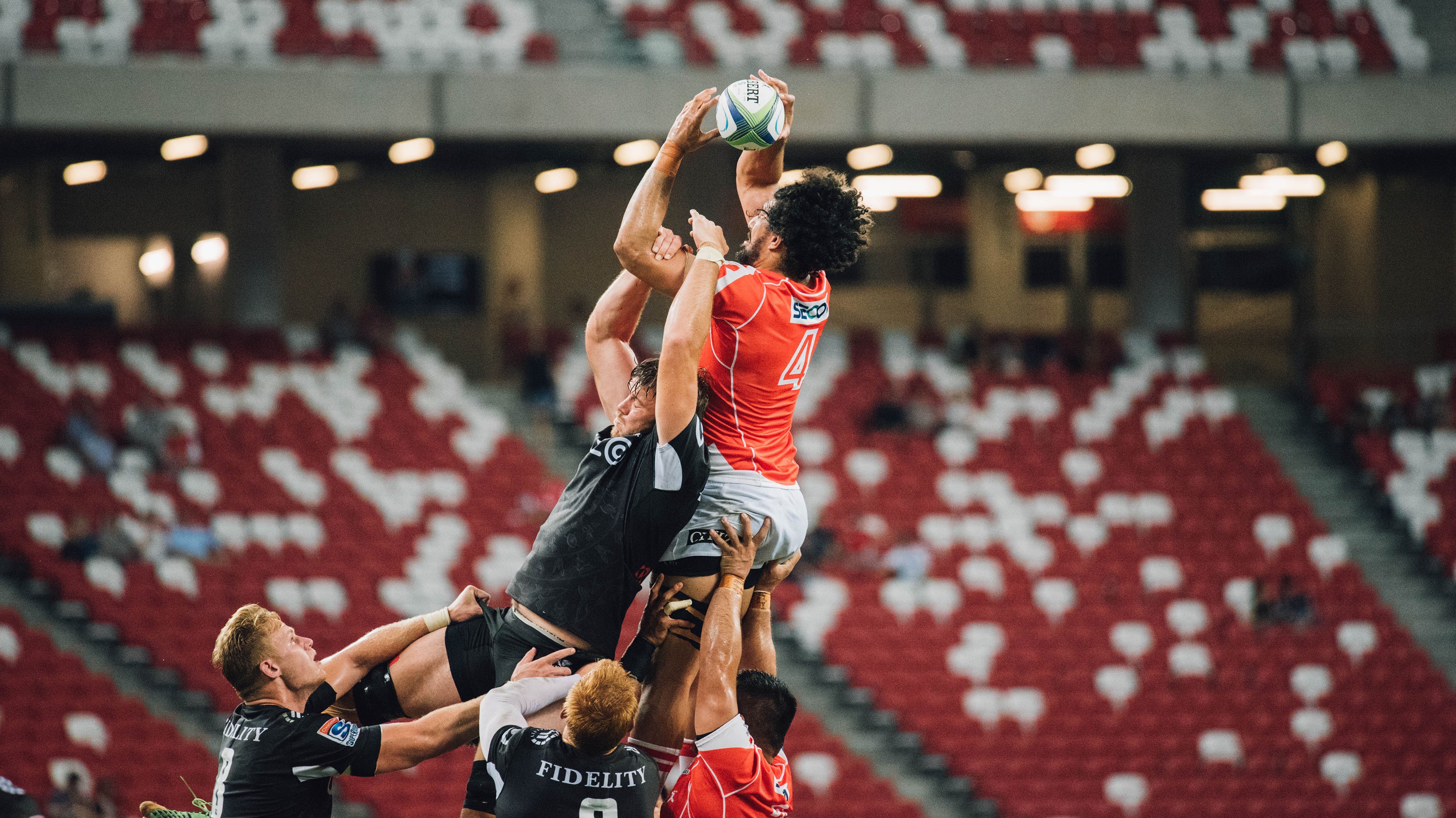 意甲焦点战与独行侠带走奇才，赛场上的唯一性启示